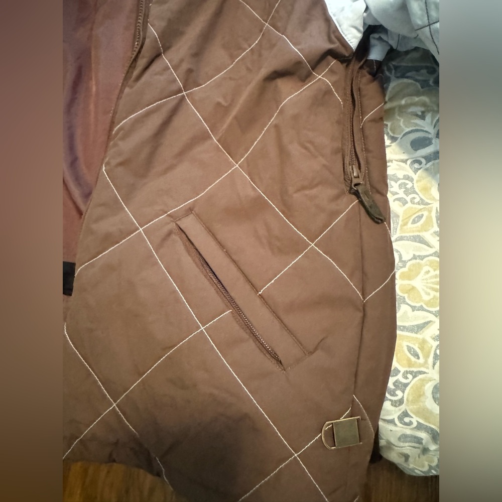 Quicksilver ski jacket. - Picture 5 of 8